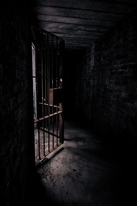 Horror Background Dark Landscape, Prison Aesthetic Dark, Dark Prison Cell Aesthetic, Haunted Room Aesthetic, Basement Creepy Aesthetic, Abandoned Prison Aesthetic, Torture Aesethics, Imprisoned Aesthetic, Dark Basement Aesthetic