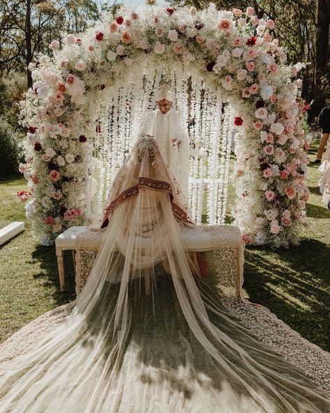 Absolutely in love with all the stunning photos from Rawnak & Shagota’s Nikkah ceremony. Such a beautiful moment captured as Rawnak sees his gorgeous wife for the first time ❤️ Styling, flowers and decor by @museweddingsandevents Bride by @shay.gotya Photography by @shutterstories.au Make up by @mariamzafarbridal Venue @growwild.weddings Nikkah Ceremony, Pakistani Wedding Decor, Nikah Decor, Styling Flowers, Nikah Ceremony, Flower Veil, Desi Bride, Flower Curtain, Wedding Stage Decorations