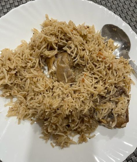 Pulao Snap, Chicken Pulao, Tender Chicken, Snap Food, Basmati Rice, Chicken Tenders, The Taste, Tasty Dishes, Instagram Story