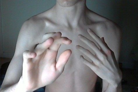 남성 근육, Pale Aesthetic, Hand Reference, Body Reference, Anatomy Reference, Pale Skin, Male Body, Art Reference Photos, Art Reference Poses