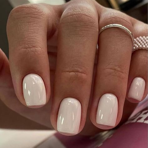 Amazon.com: 24 Pcs White Press on Nails Short Square - SHANRUN Summer Fake Nails Press ons Nail Art French Tip Glue on Nails Full Cover Artificial Acrylic False Nails Glossy Design Stick on Nails Kit for Women : Beauty & Personal Care Casual Nails, White Nail, Nagel Inspo, Neutral Nails, Elegant Nails, روتين العناية بالبشرة, Classy Nails, Short Acrylic Nails, Cute Acrylic Nails