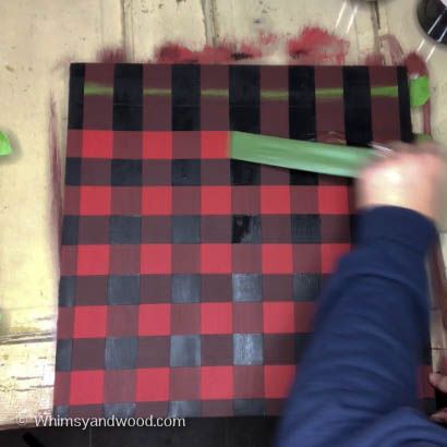 Plaid Diy, Buffalo Plaid Decor, Plaid Background, Plaid Christmas Decor, Plaid Decor, Buffalo Check Plaid, Wine Bottle Diy Crafts, Mason Jar Crafts Diy, Buffalo Plaid Christmas