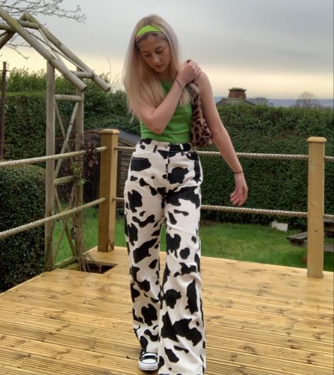 X Fluffy Converse, Cow Print Hat, Cow Fluffy, Green Cow Print, Cow Print Pants, Cow Pants, Hat Outfit, 2020 Fashion, Print Pants