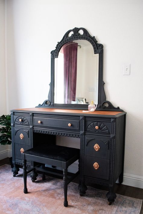 No longer available Makeup Desk Vintage, Refurbished Vintage Vanity, Floor Vanity Ideas, Gothic Vanity Ideas, Grunge Vanity, Art Deco Waterfall Vanity, Goth Vanity, Victorian Bedroom Decor, Refurbished Vanity