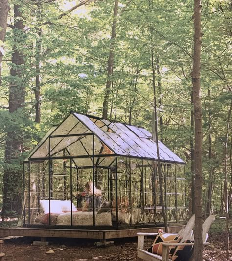 Greenhouse Airbnb, Glass Green House, Farm Retreat, Backyard Escape, Glass Cabin, Sacred Garden, Diy Cabin, Home Greenhouse, Forest Cabin