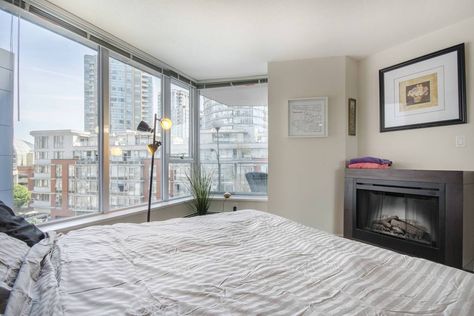 Private room in Vancouver, Canada. Spacious apartment private room in Downtown Vancouver. Minutes from Gastown, Rogers Arena, BC Place and the Seawall. You will have the master bedroom with its own bathroom and access to all of my unit's amenities (kitchen, laundry, balcony, fridg... Apartment Vancouver, Laundry Balcony, Vancouver Apartment, Downtown Vancouver, Spacious Apartment, Smart Living, 2 Bedroom Apartment, Private Room, Home Staging