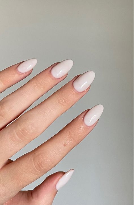 White nails Creme Nails Acrylic Almond, Off White Acrylic Nails Almond, Almond Off White Nails, Neutral Gel Nails Almond, Cream Almond Acrylic Nails, Almond Nails Off White, Almond Marshmallow Nails, Cream Color Almond Nails, Cream White Almond Nails