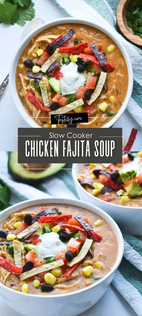 Quick-Prep Slow Cooker Chicken Fajita Soup - Tastilly Fajita Soup, Chicken Fajita Soup, Chicken Fajita, Soup Recipes Slow Cooker, Crock Pot Soup, Crockpot Cooking, Diet Vegetarian, Slow Cooker Meals, God Mat