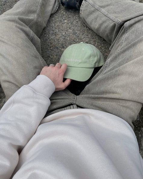 Grey, beige, outfit, fashion, instagram, men fashion, aesthetic, ootd, men ootd, y2k, vintage Grey Beige Outfit, Men Fashion Aesthetic, Grey Aesthetic, Aesthetic Ootd, Instagram Men, Beige Outfit, Gray Aesthetic, Ootd Men, Mens Loungewear