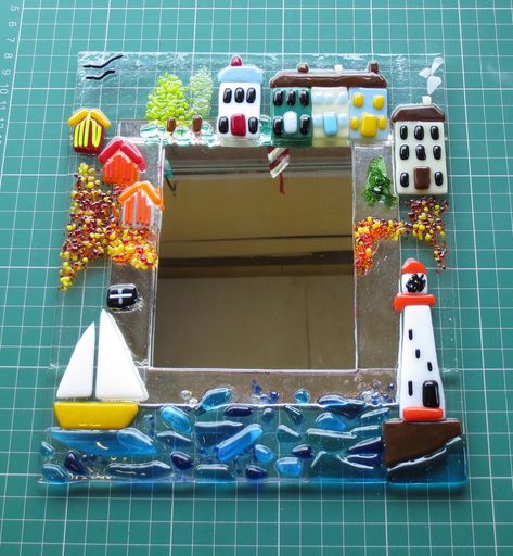 Fused Glass Ideas, Glass Art Products, Glass Boat, Slumped Glass, Glass Art Pictures, Glass Picture Frames, Glass Fusion Ideas, Fused Glass Artwork, Glass Fusing Projects