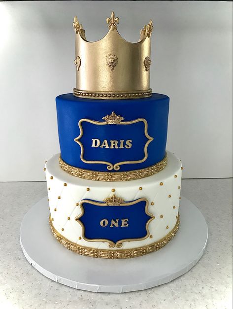 Royal One Birthday Party, Prince First Birthday Cake, Prince Cake Ideas, Prince Theme Cake, Royal Prince Cake, Prince Birthday Cake, Prince Baby Shower Cake, Royal Blue Cake, Easter Desserts Cake