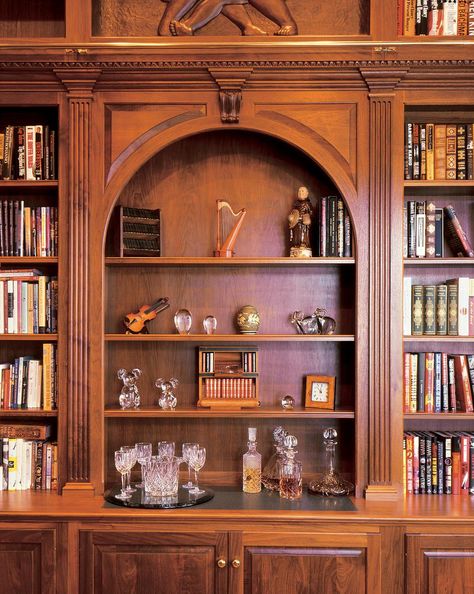 Walnut Library Wall with Ladder... drews new office Library Wall With Ladder, Shelf Layout Ideas, Grand Library, Classic Library, Library Pictures, Library Wall, Home Library Design, Luxury Office, Home Libraries