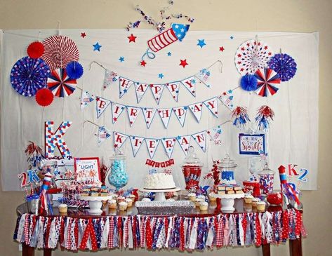 Patriotic / Birthday "Our little firecracker is turning two" | Catch My Party July Baby Birthday, Patriotic Birthday, Farm Animals Birthday Party, Luau Birthday Party, Hawaiian Birthday Party, Disney Birthday Party, Hawaiian Birthday, Birthday Drinks, 1st Birthday Party Invitations