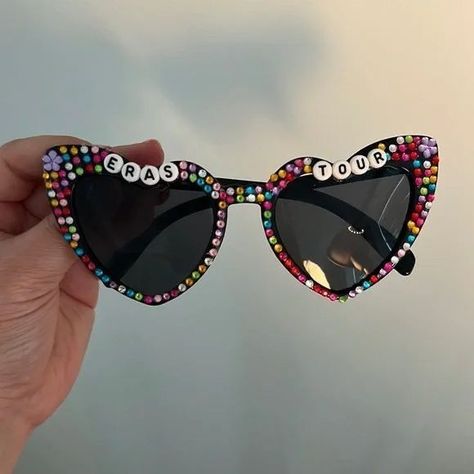 Taylor Swift Glasses Sunglasses, Taylor Swift Eras Tour Sunglasses, Taylor Swift Eras Tour Accessories, Taylor Swift Eras Tour Outfits Red, Jewelled Sunglasses, Eras Tour Glasses, Taylor Swift Glasses, Eras Tour Sunglasses, Eras Tour Accessories