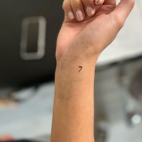 Small Vegas Tattoo, Las Vegas Tattoo Ideas, Vegas Tattoo Ideas, Bay Tattoo, Las Vegas Tattoo, Vegas Tattoo, Crescent Moon Tattoo, Flash Tattoo, Bay Area