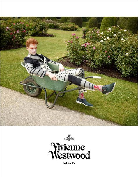 Vivienne Westwood Luxury Advertising, Ad Fashion, Picnic Time, Summer Pool, Garden Set, Fashion Advertising, Spring Garden, Ad Campaign, Photography Inspo