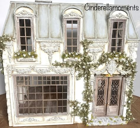 French Doll House, Custom Dollhouse, Cinderella Moments, Stair Landing, Doll House Crafts, Doll House Plans, Dolls House Interiors, Home Cottage, Miniature Rooms