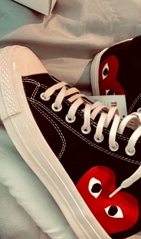 Play Converse Outfit, Comme Des Garcons Converse Outfit, Garcons Converse Outfit, Comme Des Garcons Outfit, Commes Des Garcons Converse, Converse Play Comme Des Garcons, Storie Ig, Converse X Comme Des Garcons, Converse Comme Des Garcons