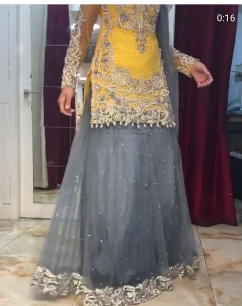 Contrast With Grey Colour In Suits, Grey Colour Combination Dress, Ocassion Outfits, Grey Colour Combination, Mini Frock, Combination Dresses, Suits Punjabi, Dresses Traditional, Punjabi Outfits