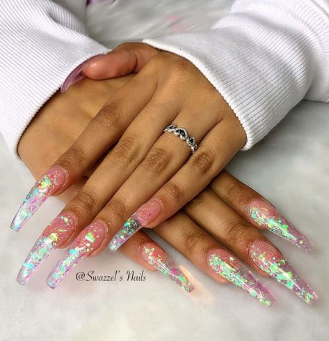 @swazzelsnails shared a photo on Instagram: “Broken Glasses #Nails #nailslay #naillovers #nailart #nailsnailsnails #memphisnails #nailinspo #nailinspiration #naildesigns #longnails…” • Apr 15, 2020 at 6:40pm UTC Broken Glass Nails, Shattered Glass Nails, S Nails, Glass Nails, Shattered Glass, Broken Glass, Nail Arts, Nail File, Long Nails