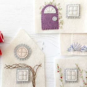 A Little Happy Place: A Little Happy Tutorial ~ WoolFelt Little House Pincushion Felt Houses, Felt House, Felt Crafts Christmas, Felt Embroidery, House Quilts, Dream Cottage, Wool Projects, Fabric Houses, Pretty Fabric