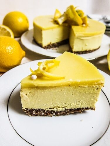 Chickpea Cheesecake, Chickpea Sweets, Vegan Cheesecake Recipes, Vegan Lemon Cheesecake, Raw Deserts, Raw Cheesecake, Vegan Cheesecake Recipe, Raw Vegan Desserts, Plant Paradox