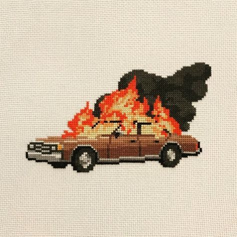 Chevy Caprice, Piskel Art, Arte 8 Bits, 8bit Art, Pola Kristik, Alpha Patterns, Stitching Art, Cross Stitch Art, On Fire