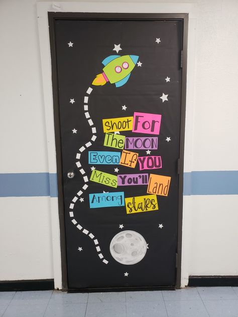 Classrooms Doors Decorations, Outer Space Classroom Door Ideas, Space Themed School Door, Space Classroom Decorations Ideas, Space Bulliten Board Ideas, Space Themed Classroom Door Ideas, Astronaut Classroom Door, Stars Door Decorations Classroom, Preschool Classroom Space Theme