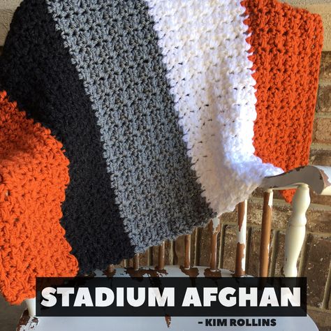 School Spirit Crochet Blanket, School Spirit Crochet Ideas, Crochet School Spirit, Afghan Sizes, College Bed, Bed Party, College Bedding, Stadium Blankets, Afghan Crochet