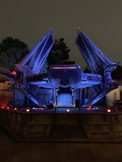 Galaxy’s Edge, Galaxies Edge, Galaxy Edge, Space Family, Star Wars Kylo Ren, Galaxy's Edge, Concept Ships, Star Wars Pictures, Star Wars Universe