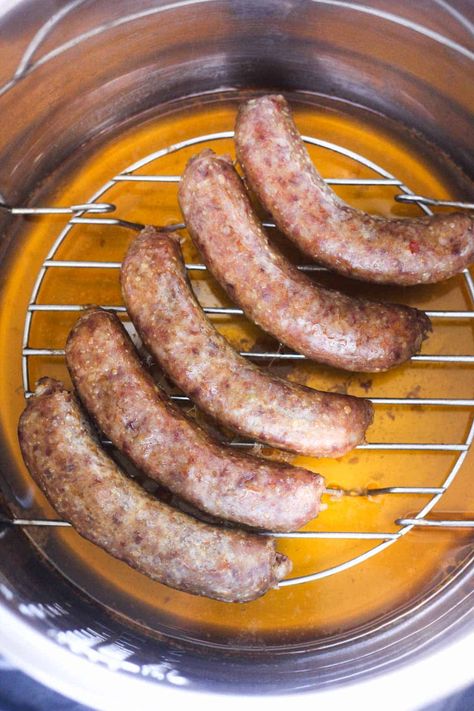 Air Fryer Brats, Brats Recipe, Easy Sausage Recipes, Brats Recipes, Bratwurst Recipes, Italian Sausages, Honey Bbq Chicken, Italian Sausage Recipes, Frozen Breakfast