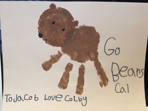 Handprint "Cal Bear" for Jacob Bear Handprint, Bear Crafts Preschool, Brown Bear Brown Bear Activities, Bear Activities, Daycare Themes, Prek Crafts, Brown Bear Brown Bear, Autumn Leaves Craft, Camping Theme Classroom