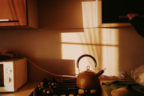 Film Photography Home Shoot, Cozy Home Photography, Everyday Life Photography Home, Home Film Photography, Non Aesthetic Home, Household Photography, Noah Gundersen, Home Nostalgia, Cozy Photography