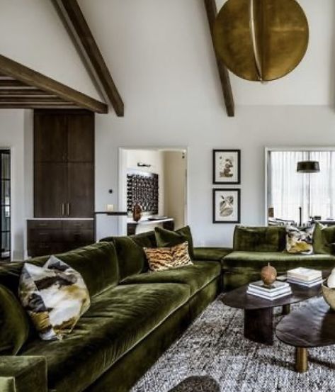 Green Living Room Ideas Interior Design, Green Couch Office, Family Room Green Couch, Army Green Sofa, Dark Green Velvet Sofa Living Room, Dark Green Sectional Living Room, Dark Green Velvet Couch, Green Couch Sectional, Green Velvet Interior