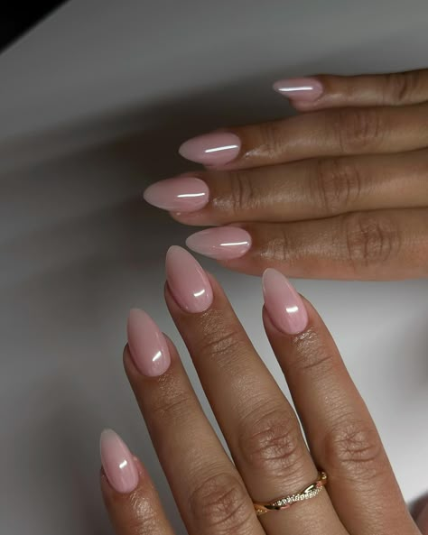 Glazed ✨ @dndgel flower girl sheer base 🌸 Use code ‘dovenailsbysharon’ while shopping with @dndgel 🤍 #dndgel #dndgelpartner #dovenailsbysharon Minimalist Manicure, Italy Nails, Sheer Nails, Acrylic Nail Set, Simple Gel Nails, Explore Italy, Classy Acrylic Nails, Nail Tattoo, Nails Simple