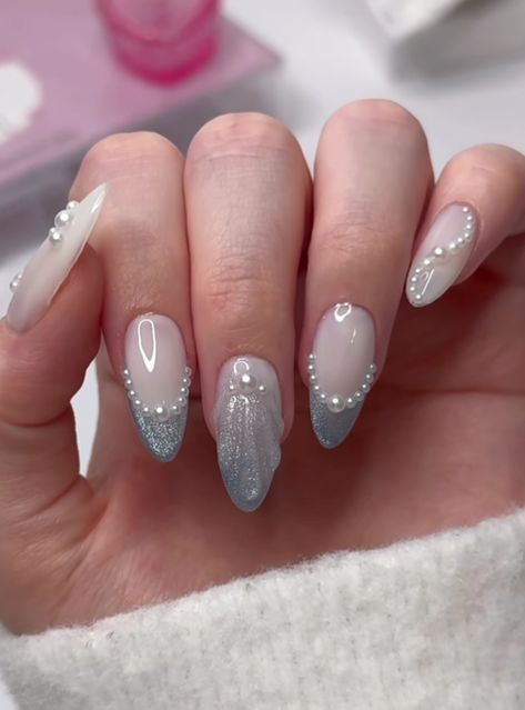 Blue Pearl Nails, Nails Aesthetic, Matte Nails Design, Simple Gel Nails, Mermaid Nails, Pretty Gel Nails, Blue Sparkle, Nails Blue, Pearl Nails