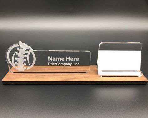 Personalized Chiropractic Sign Chiropractor Gift Wall - Etsy Lebanon Personalized Desk Name Plate, Chiropractor Gifts, Office Desk Name Plates, Desk Plates, Name Plate Design, Laser Design, Cabinet Medical, Interior Signs, Trophy Design