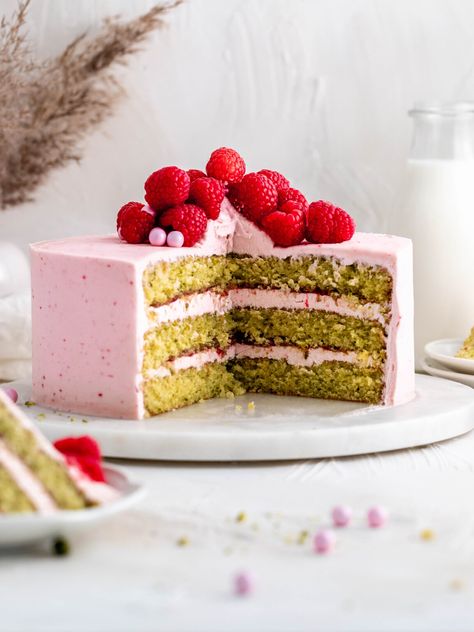 Raspberry Pistachio Cake - Julie Marie Eats Raspberry Cream Puff, Pistachio Cake Recipe, Raspberry Pistachio, Homemade Cake Mixes, Homemade Raspberry Jam, Spring Recipes Dessert, White Chocolate Buttercream, Pistachio Cake, Raspberry Cake