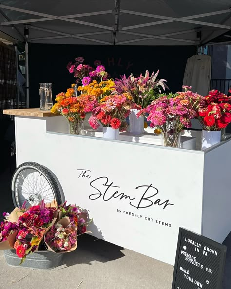 This Saturday we will be celebrating mother days in #mantua with #davidweekelyhomes swing by and check out their amazing model homes and get a #mothersdaybouquet from #thestembar Mother Day Event Ideas, Mother’s Day Event Decor, Disco Bloom Party, Mobile Flower Cart, Conference Event Decor, Mothers Day Event Ideas, Mother’s Day Flowers, Office Event Ideas, Flower Bar Party