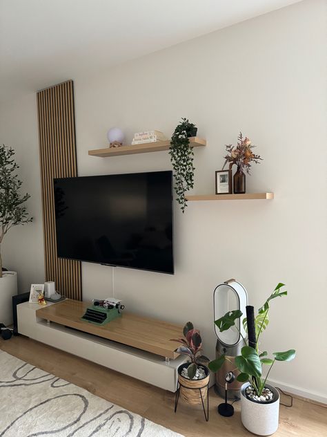 TV bench idea Tv Bench Decor, Floating Shelves Living Room, Tv Bench, Bench Decor, Tv Unit, House Inspo, Floating Shelves, Floating, Decor Ideas