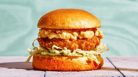 Topped with crunchy cabbage and creamy egg salad, and nestled between toasted brioche buns, these extra-crispy shrimp burgers over-the-top in the best way. Sauce For Shrimp, Shrimp Patties, Shrimp Burgers, Burgers Recipes, Shrimp Burger, Party Bites, Temperature Chart, Garlic Chutney, Creamy Eggs