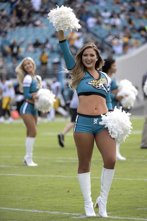 Jacksonville Jaguars cheerleaders, The Roar, game action, 2018 Jaguars Cheerleaders, Laura Linney, Lady Gaga Pictures, Cheer Girl, Kawaii Cosplay, Cheer Pictures, Nfl Cheerleaders, Jacksonville Jaguars, Blonde Beauty