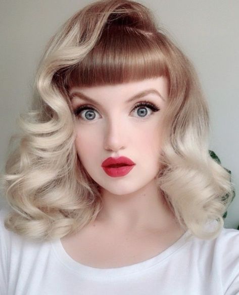 Retro Hair With Bangs, Vintage Hair With Bangs, Bangs With Long Curly Hair, Pin Up Bangs, Retro Bangs, Jackie Wyers, Vintage Bangs, Aesthetic Surgeon, Pin Up Curls