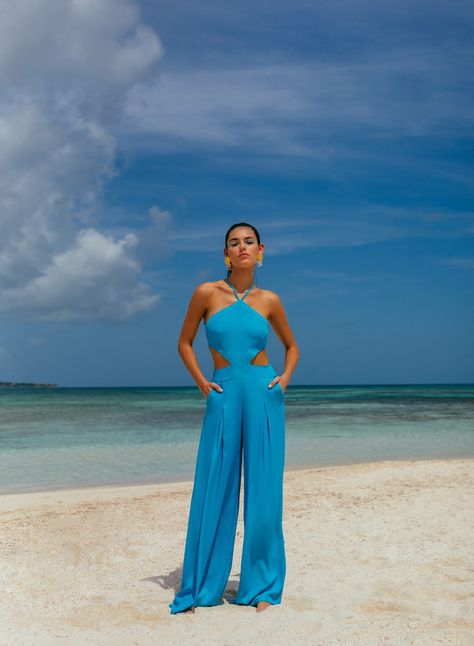 The Resort 2022 Trends Are All About Making a Statement - Fashionista Spring Summer Fashion Trends, Spring Trends Outfits, Resort Wear For Women, Resort Outfit, Resort Fashion, Resort Dresses, 2022 Trends, Summer Fashion Trends, Outfits Verano