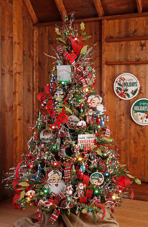 Christmas Tree Images, Decorating Trees, Christmas Tree Inspiration, Tree Images, Trendy Tree, Beautiful Christmas Trees, Decorating Inspiration, Christmas Tree Design, Christmas 2016