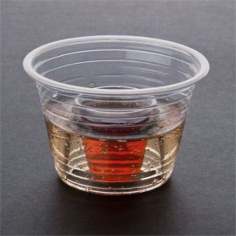 Jaeger bomb fail. Plastic shot glasses float. Oh. Jaeger Bomb, Bomb Shots, Jager Bomb, Plastic Champagne Glasses, Shot Glasses Display, Cake Varieties, Shot Glasses Wedding Favors, Drinks Party, Catering Display