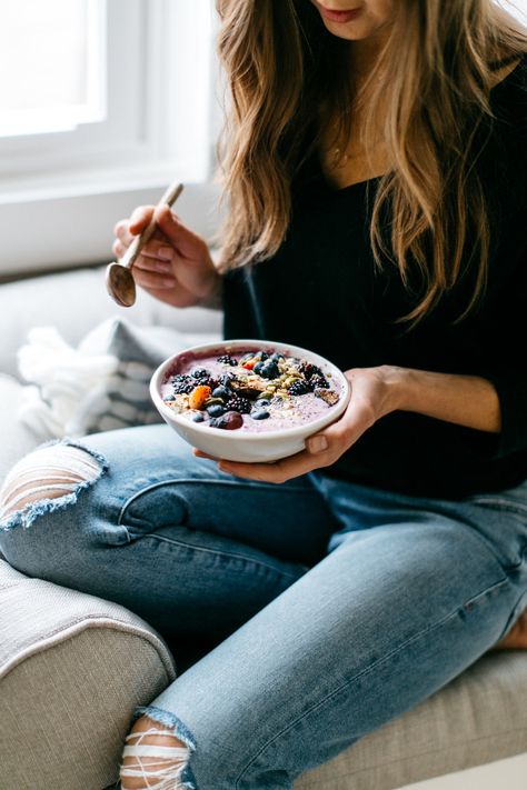 Yogurt Smoothie Bowl, The Beauty Chef, Skipping Breakfast, Camille Styles, Yogurt Smoothies, Improve Gut Health, Wellness Trends, Wellness Inspiration, Morning Food