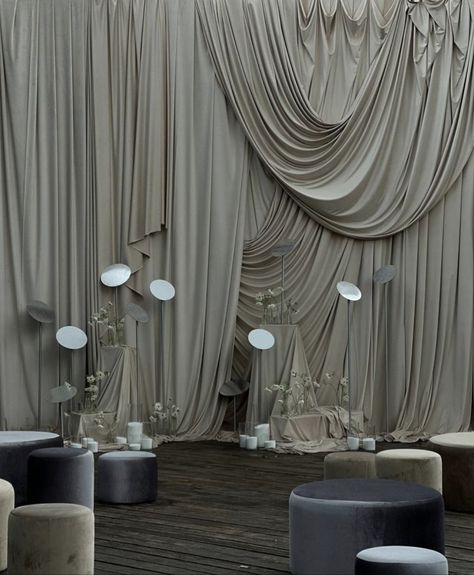 Draped Walls Wedding, Draping Fabric From Ceiling, Diy Fabric Backdrop, Draped Room, Drape Wall, Wedding Drapery, Wall Drapes, Fabric Wall Decor, Eco Decor