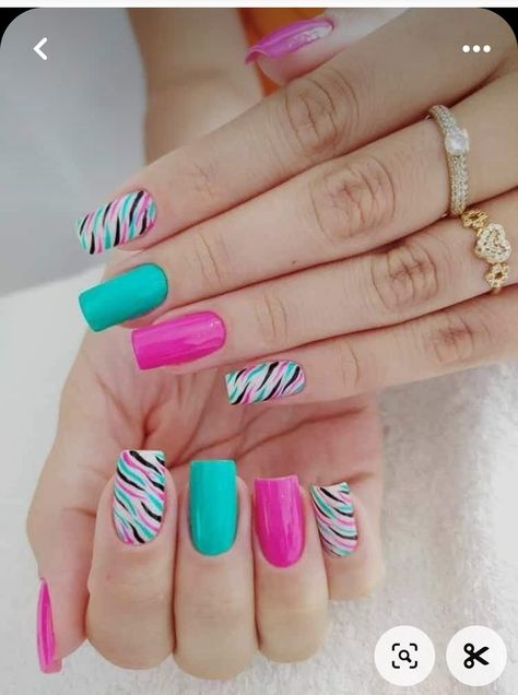 Cute Neon Nails Short, Easter Nail Art, Nude Nail Designs, Fancy Nails Designs, Trendy Nail Art Designs, Vibrant Nails, Spring Nail Art, Trendy Nail Art, Easter Nails