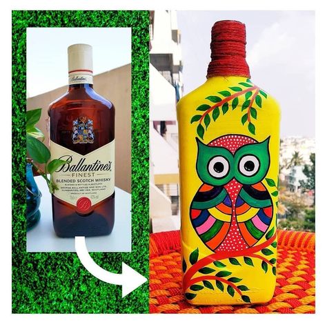 Madhubani On Bottle, Alcohol Bottle Art, Bottle Art Ideas Paint, Botal Art, Owl Wall Painting, Bottle Art Ideas, Bottle Painting Ideas, Glass Bottle Painting, Glass Bottle Art